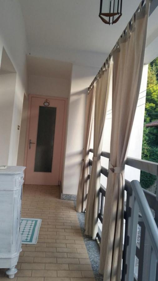 La Corte Senza Tempo Canonica  Eksteriør billede